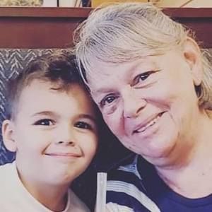 Meet your Posher, Sandra